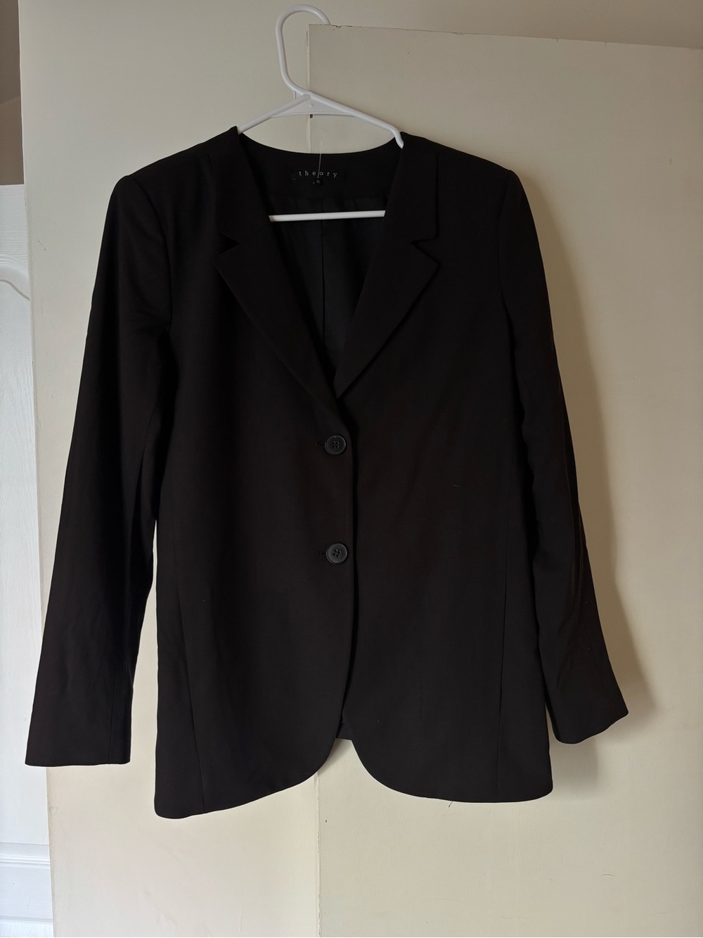 NWOT Theory Black Women's Two-Button Suit Jacket - size 10